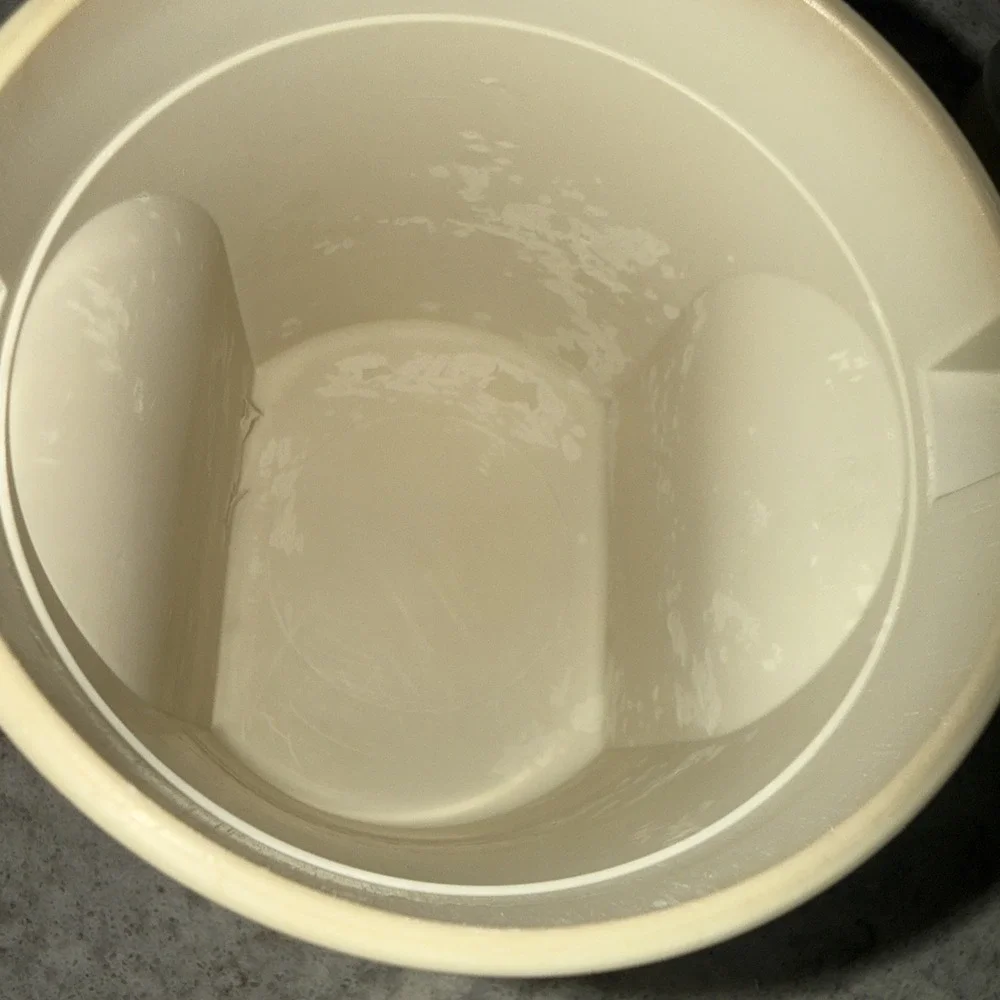 Vintage Tupperware Sugar & Creamer set 1415-14 & 1414-6 Push-In Lids 3.5